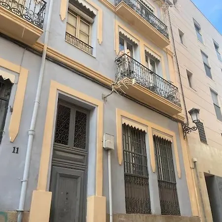 Lovelyloft Argensola Apartment *